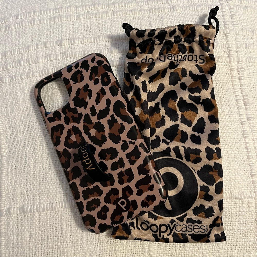 Loopy phone case
